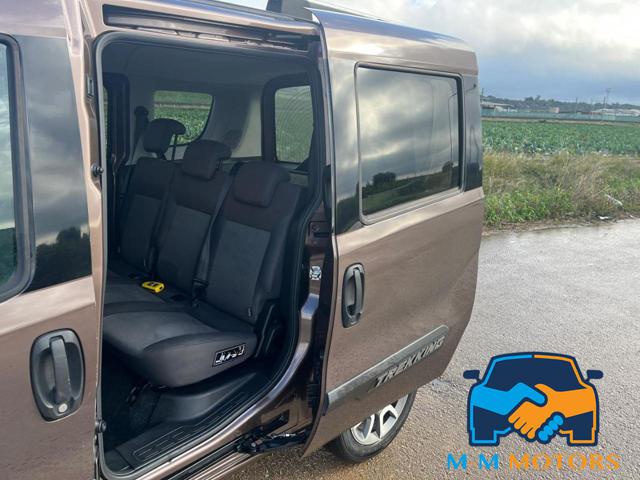 FIAT Doblo usata, con Specchietti laterali elettrici