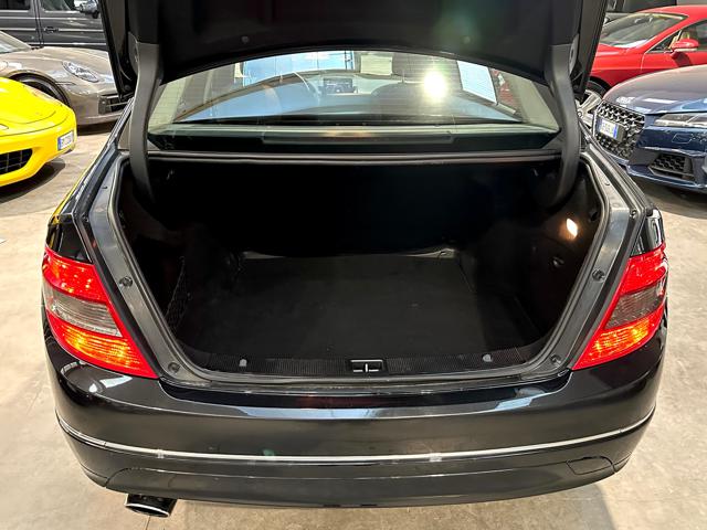 MERCEDES-BENZ C 220 usata, con USB