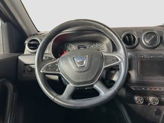 DACIA Duster usata 11