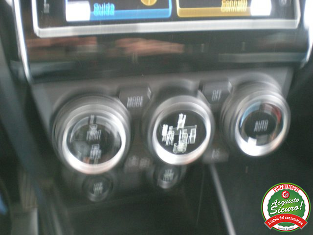 SUZUKI Swift usata, con Fari LED