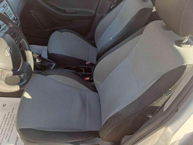 HYUNDAI i20 usata, con ESP