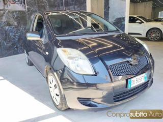TOYOTA Yaris usata, con Airbag laterali