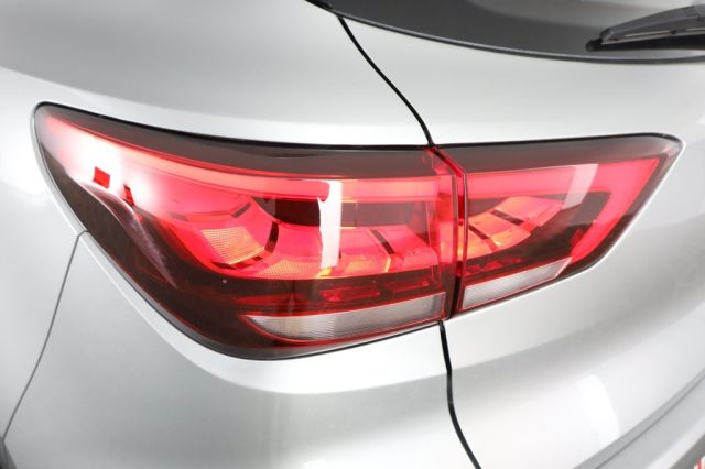 MG ZS usata 8