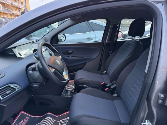LANCIA Ypsilon usata, con Cronologia tagliandi