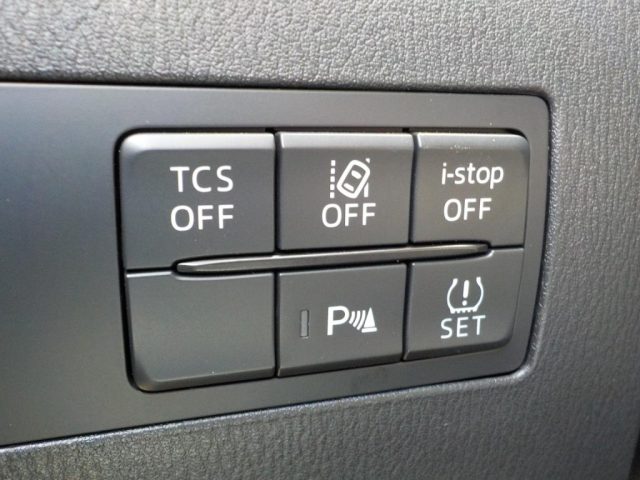 MAZDA CX-3 usata, con Autoradio digitale