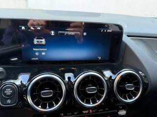 MERCEDES-BENZ GLA 180 usata, con Bluetooth