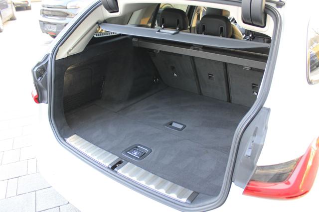 BMW 320 usata, con Cerchi in lega