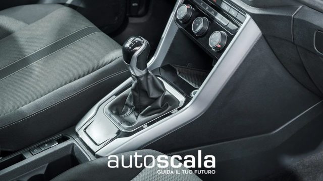 VOLKSWAGEN T-Roc usata, con Servosterzo