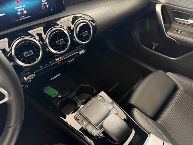 MERCEDES-BENZ A 180 usata, con Servosterzo