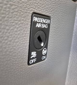 VOLKSWAGEN Transporter usata, con Android Auto