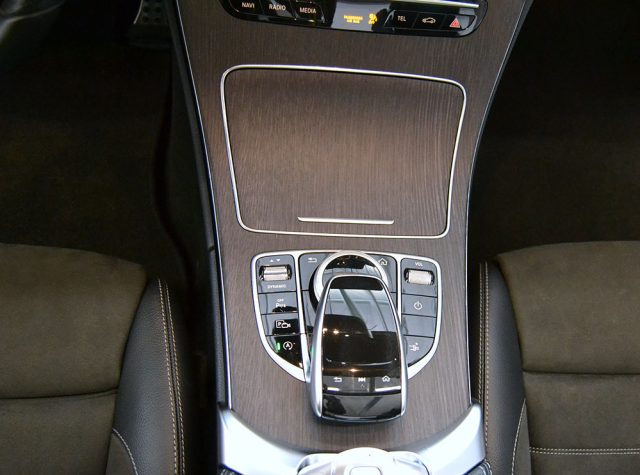 MERCEDES-BENZ C 180 usata, con Controllo automatico clima