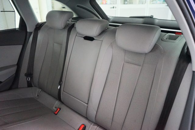 AUDI A4 usata, con Sistema di chiamata d