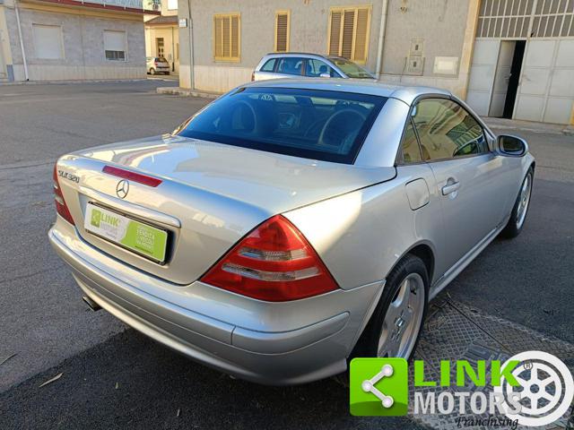 MERCEDES-BENZ SLK 320 usata, con Marmitta catalitica