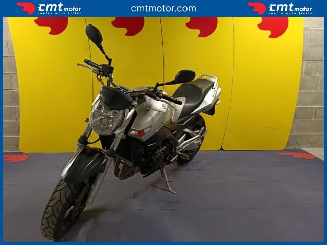 SUZUKI GSR 600 usata 1