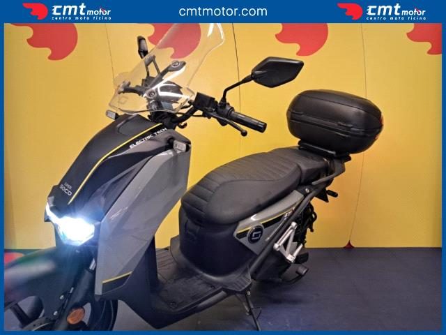 SUPER SOCO CPX usata 3