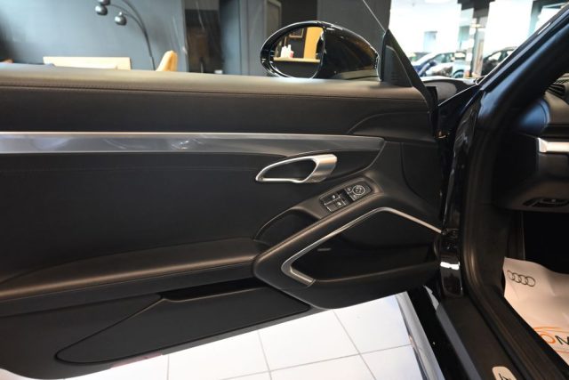 PORSCHE Boxster usata 21