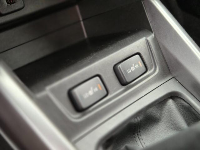 SUZUKI Vitara usata, con Specchietti laterali elettrici