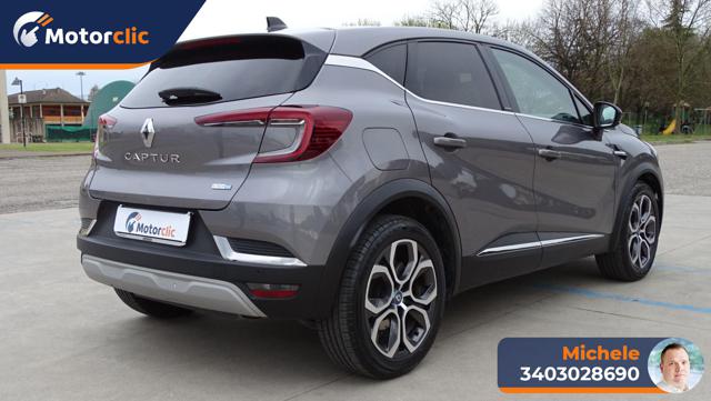 RENAULT Captur usata, con Autoradio