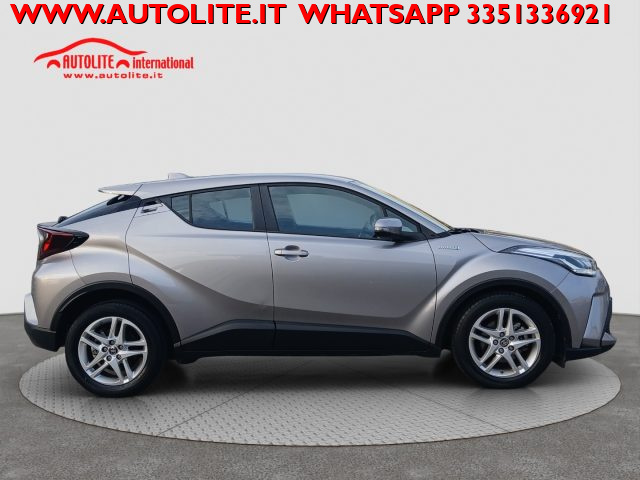 TOYOTA C-HR usata, con Autoradio