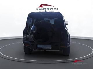 LAND ROVER Defender usata 5