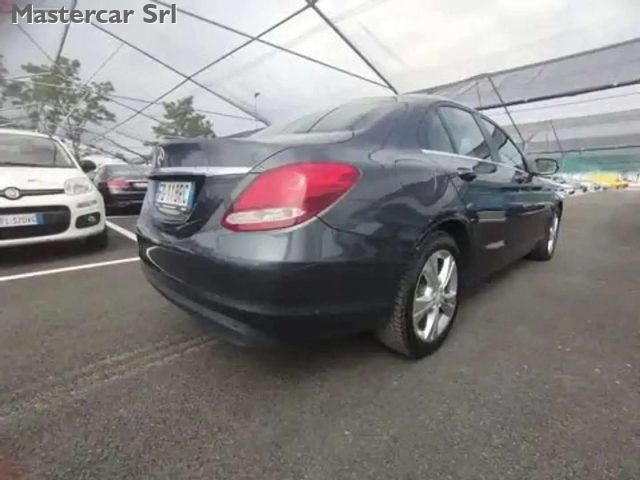 MERCEDES-BENZ C 200 usata, con Alzacristalli elettrici