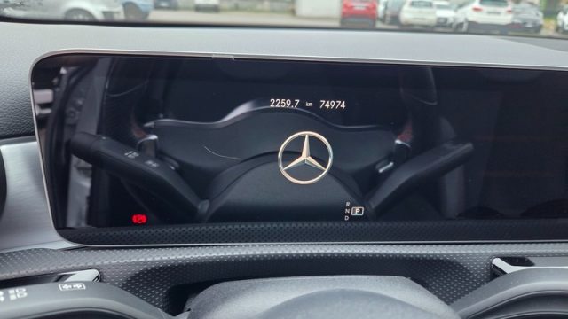 MERCEDES-BENZ A 200 usata, con USB