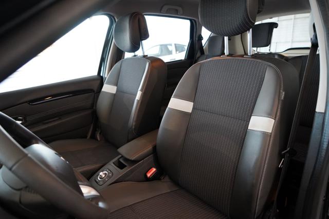 RENAULT Scenic usata, con Servosterzo