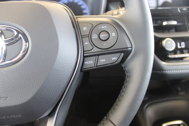 TOYOTA Corolla usata, con Telecamera per parcheggio assistito