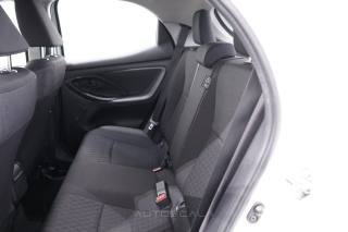 TOYOTA Yaris usata, con Specchietti laterali elettrici