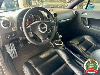 AUDI TT usata, con Autoradio