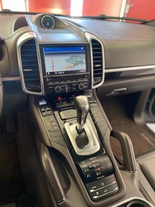PORSCHE Cayenne usata, con Controllo automatico clima