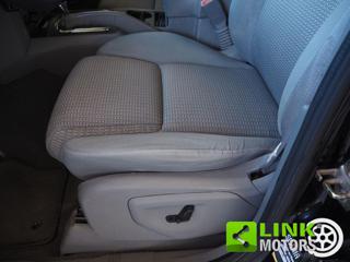 JEEP Commander usata 29