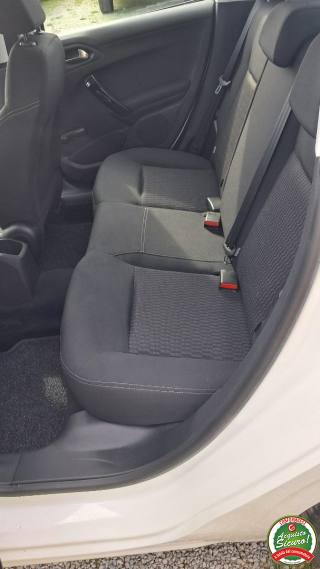 PEUGEOT 208 usata, con Airbag Passeggero