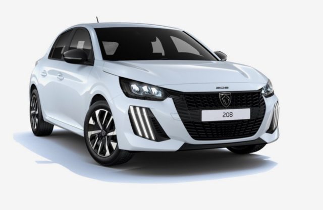 PEUGEOT 208 usata, con Autoradio