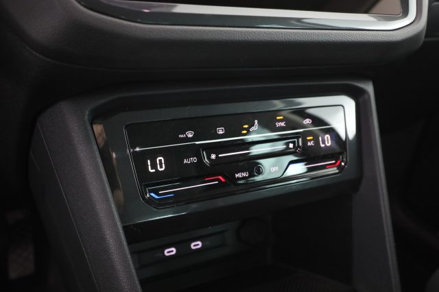 VOLKSWAGEN Tiguan usata 11