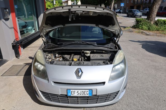RENAULT Scenic usata, con Fendinebbia