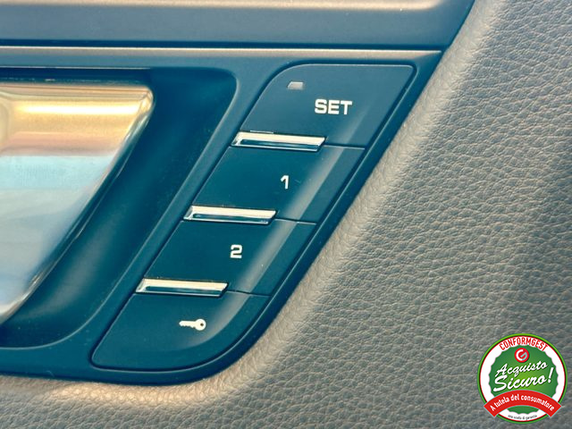 PORSCHE Macan usata, con Controllo automatico clima