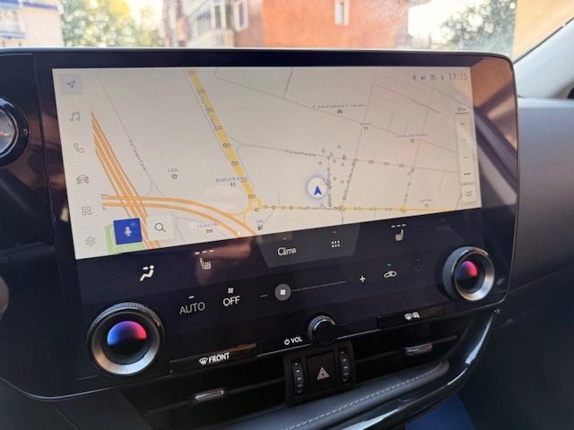 LEXUS NX 300h usata, con Controllo automatico clima