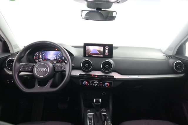 AUDI Q2 usata 11