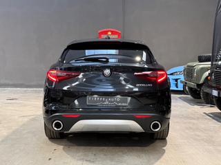 ALFA ROMEO Stelvio usata, con Alzacristalli elettrici