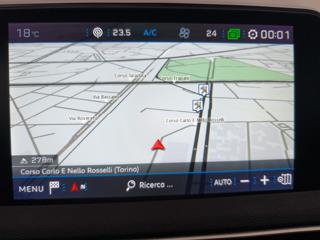 PEUGEOT 5008 usata, con Sistema di navigazione
