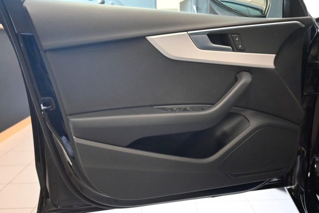 AUDI A4 usata 38