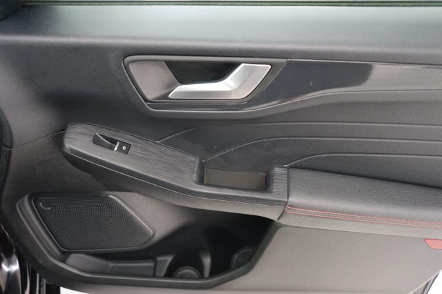 FORD Kuga usata, con Blind spot monitor