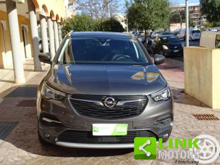 OPEL Grandland X usata, con Airbag