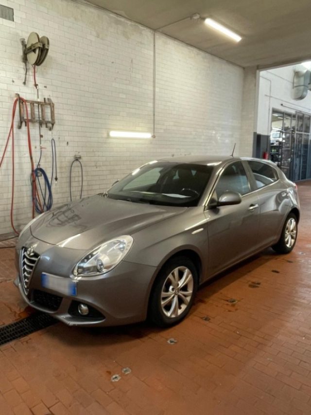ALFA ROMEO Giulietta usata, con ABS