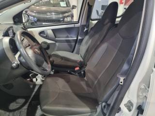 TOYOTA Aygo usata, con Controllo automatico clima