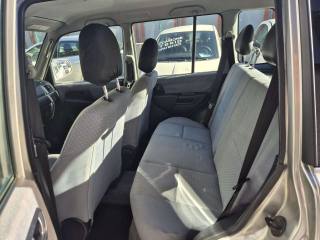 MITSUBISHI Pajero usata 12