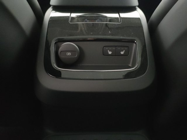 VOLVO V60 usata, con Vetri oscurati