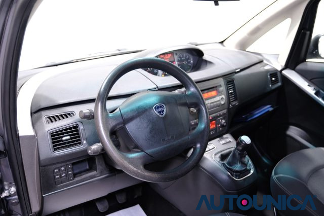 LANCIA MUSA usata, con Autoradio
