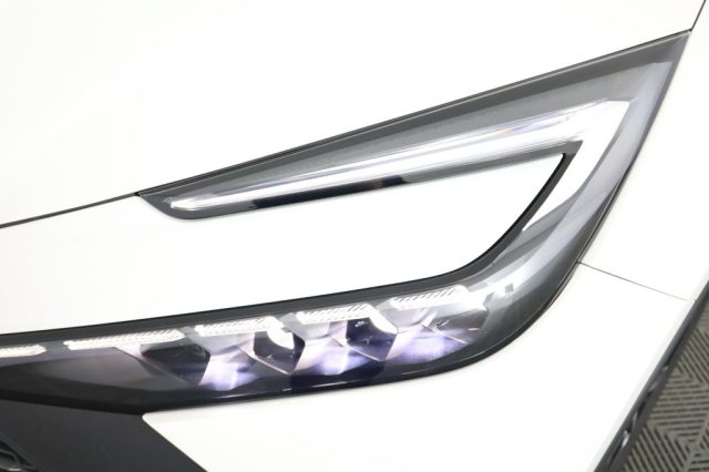 TOYOTA C-HR usata 12